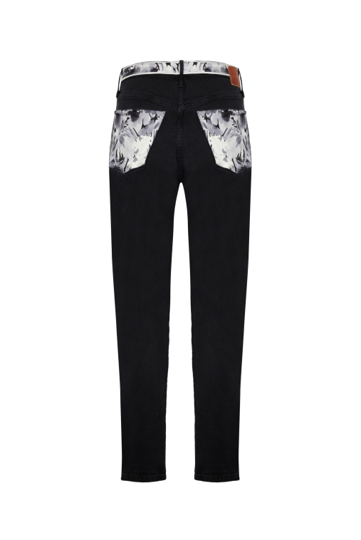 UPCYCLING JEANS UPCYCLING JEANS