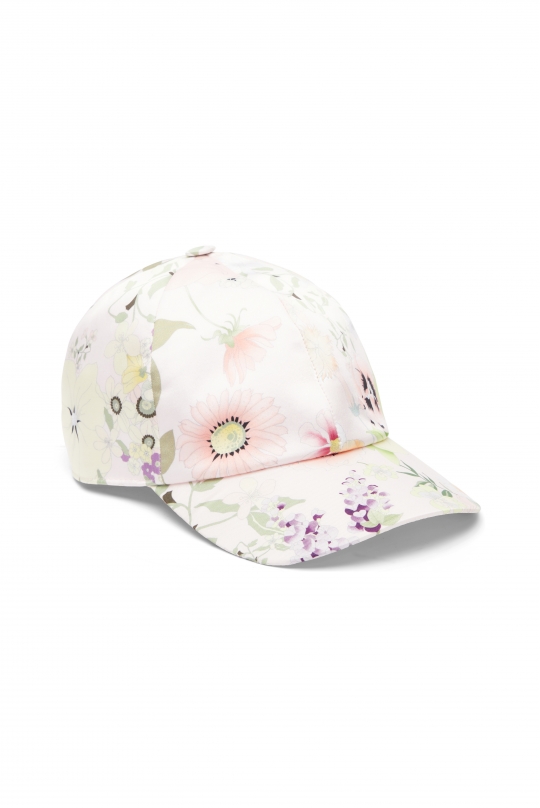 Cap with flowers light pink
