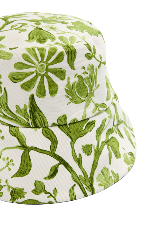 BOB ? FLEURS BLANCHE BOB ? FLEURS BLANCHE